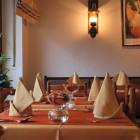 Hotel Le Pavillon 3*