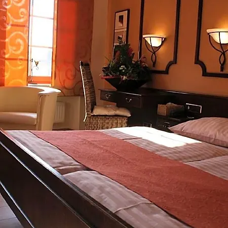 Hotel Le Pavillon