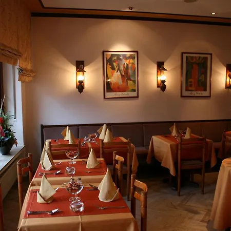 Otel Le Pavillon 3*