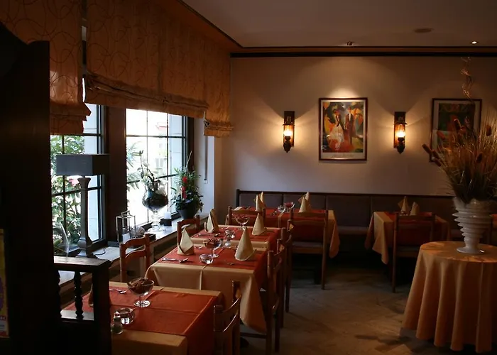 Le Pavillon 3* 埃希特纳赫